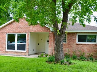 6326 Feldspar St, Houston, TX 77092