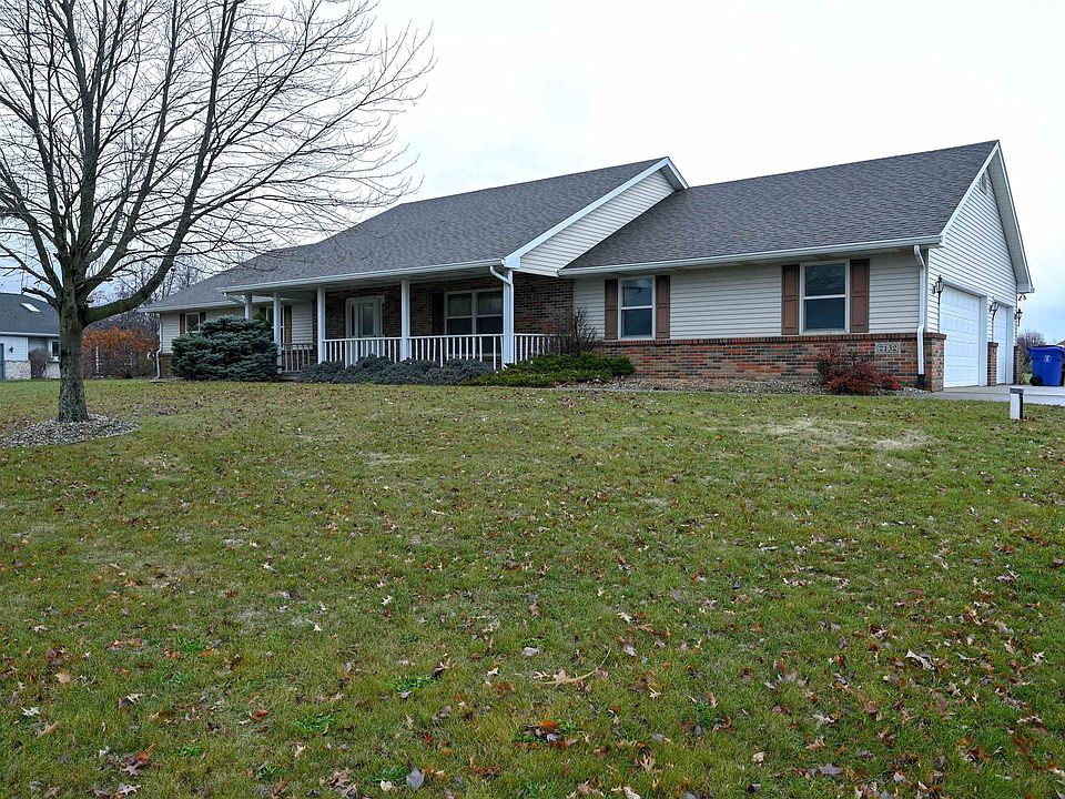 1st image of 2132 Lynn Dr