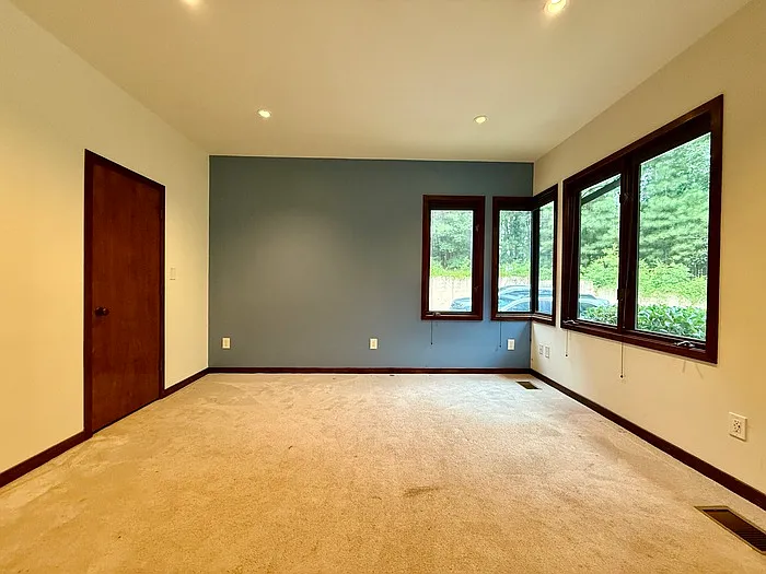 5820 Ten Springs Ln — Photo 14