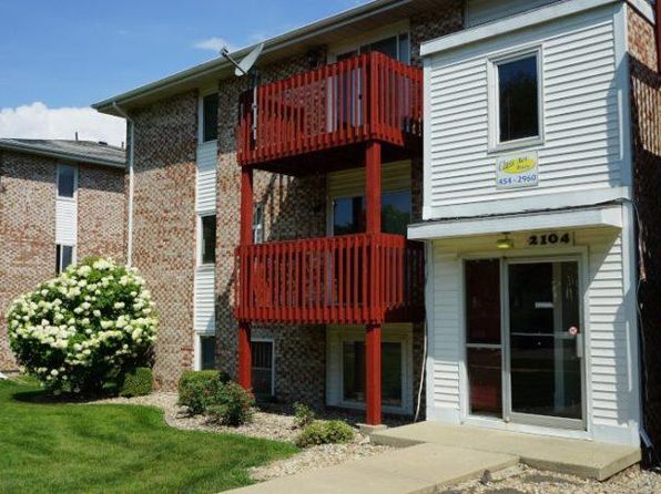 2104 Rainbow Ave