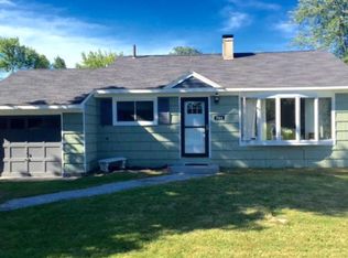 788 Bear Swamp Rd, Peru, NY 12972