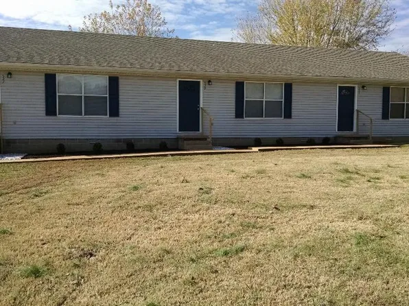 527-531 Hutchens Rd, Martin, TN 38237