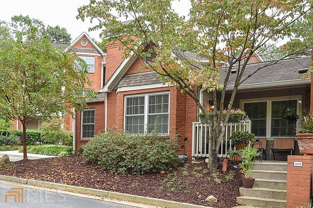 1st image of 1025 Chastain Park Ct NE