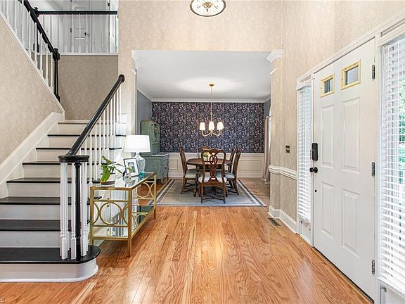 5th image of 5500 Harbor Gate Ct