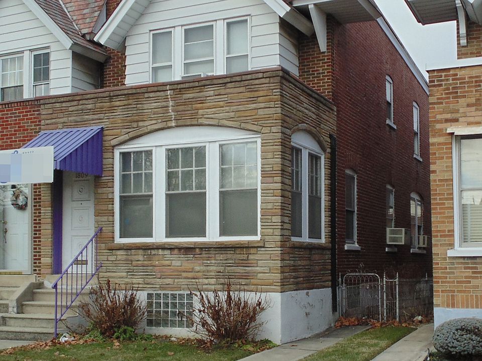 W End Commercial Property