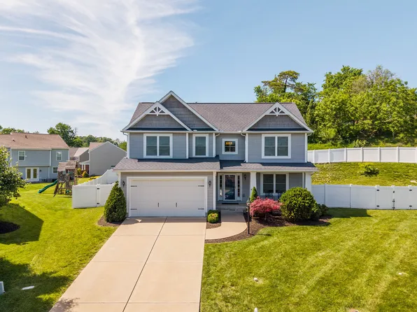 4209 Remington Dr, South Park, PA 15129