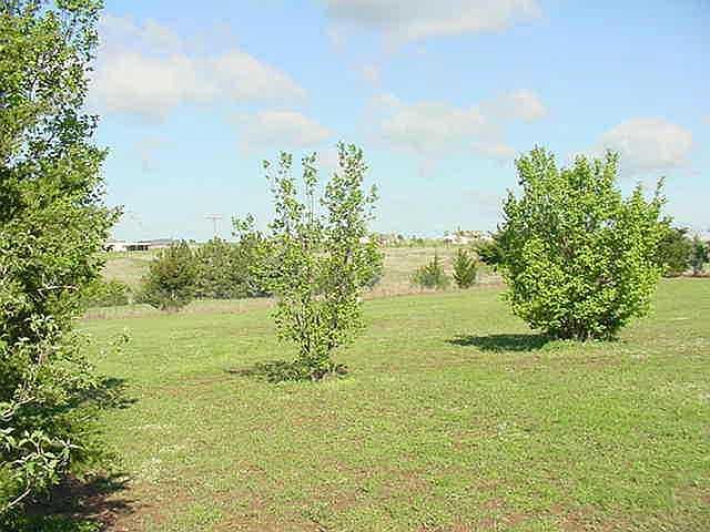 2nd image of E Sooner Rd