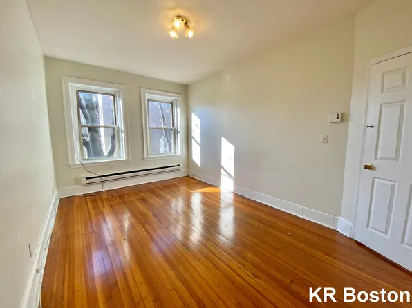 (undisclosed Address), Boston, MA 02115