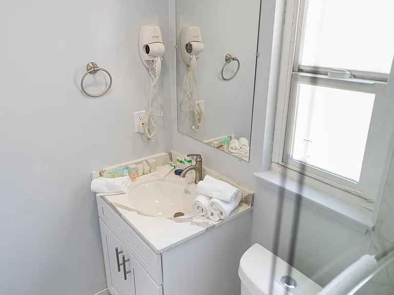 1507 S Roosevelt Ave — Photo 34