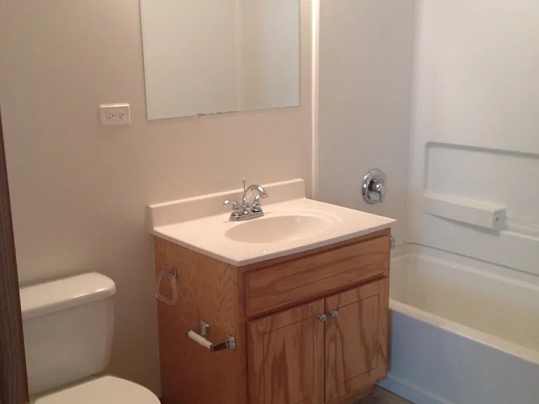 210 Morgan Ct #2 — Photo 4