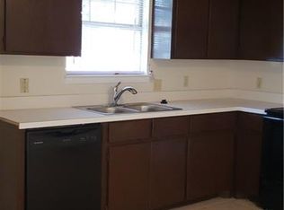 211 W Anderson St, Weatherford, TX 76086