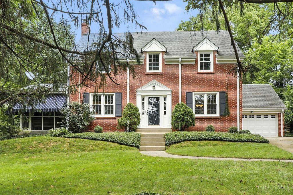 Real estate listing image