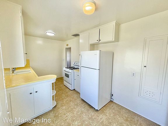 5th image of 108 Redondo Ave APT 3