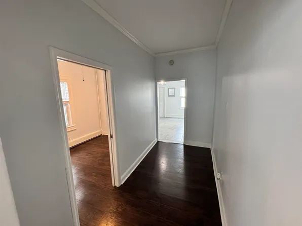 24 Pamrapo Avenue image 7 of 25