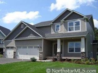 565 Spruce Cir, Eagan, MN 55123