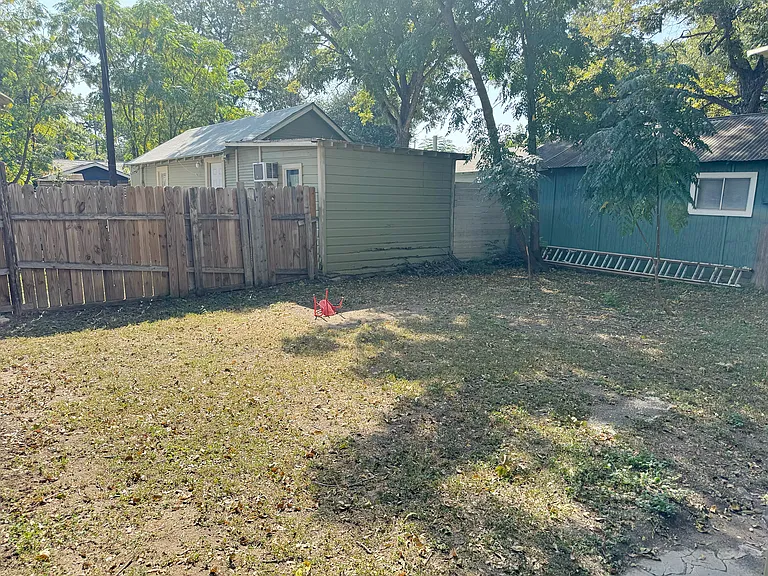 620 Potomac St — Photo 14