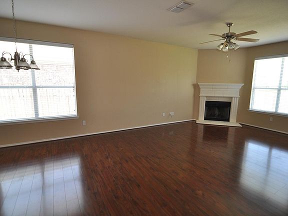 3rd image of 8604 Rainy Lake Dr