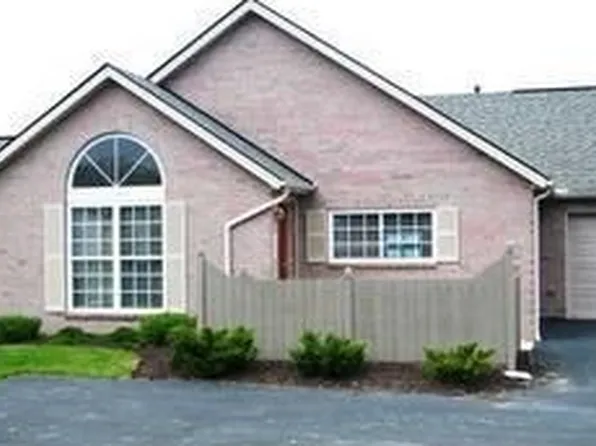 1259 Amberlea Dr W, Columbus, OH 43230