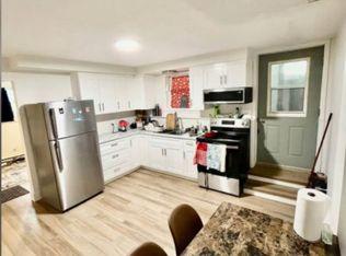 156 Neill St, Fredericton, NB E3A2Z6