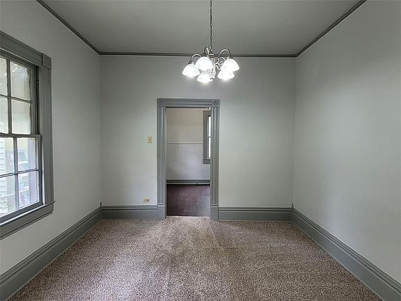 3rd image of 217 Cockerel St #A