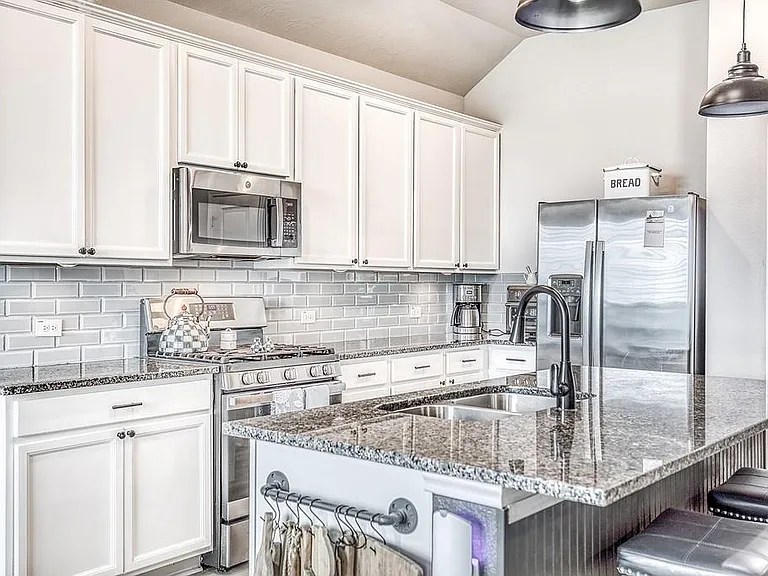 2001 Vineyard Pass — Photo 8