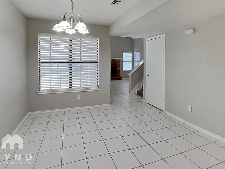 7413 Waterway Dr — Photo 10