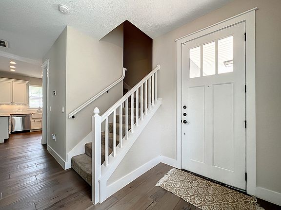 3rd image of 1426 Lake Highland Dr #1