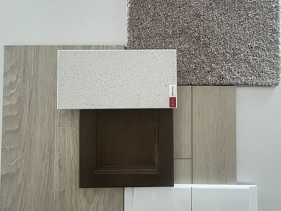 4th image of 15725 Showdown Rd