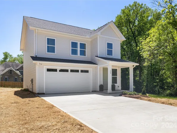 324 Lawrence Gray Rd #4, Charlotte, NC 28262