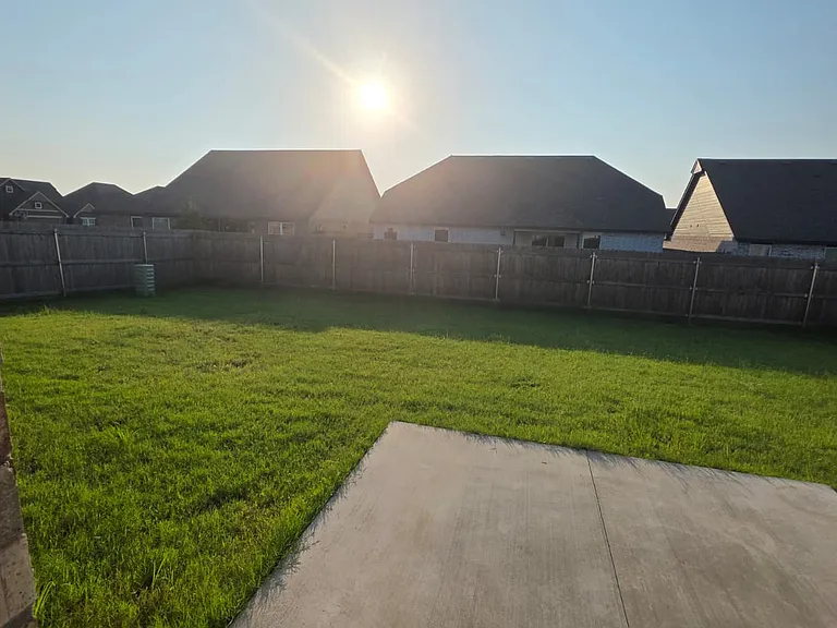 12462 S Maplewood Ave — Photo 13