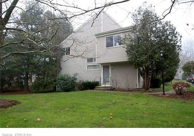 1 Cherokee Ct — Photo 1
