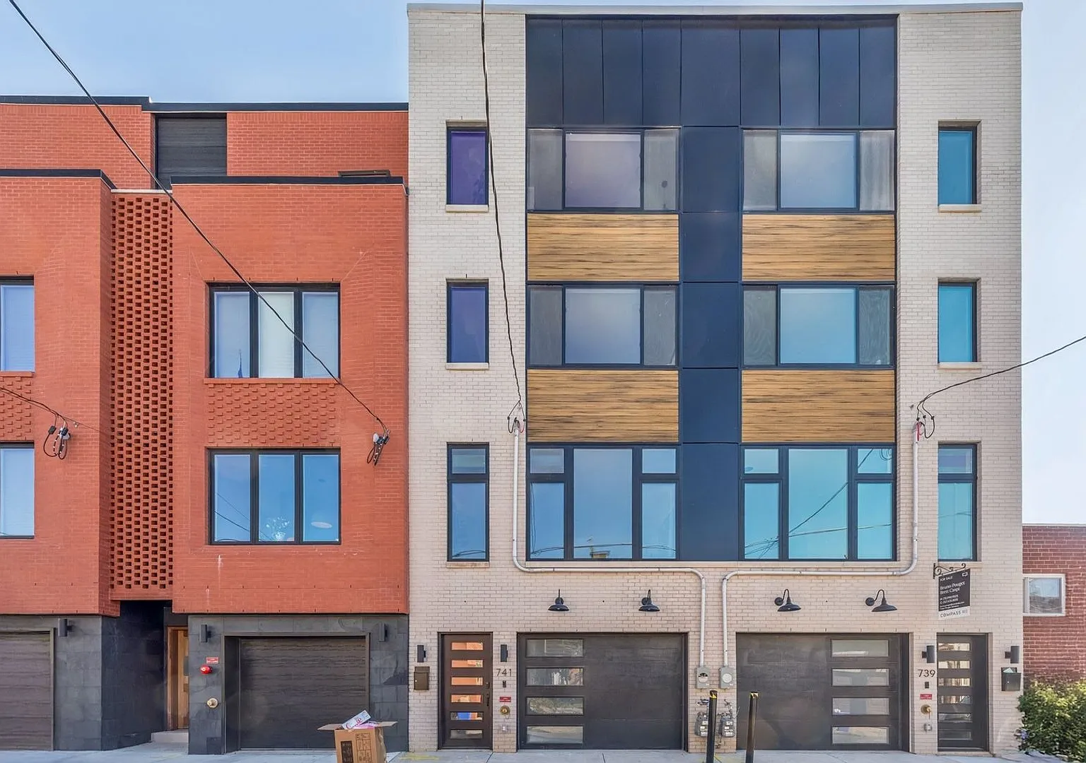 Spacious 5BR House in the Heart of Fairmount Philadelphia — Photo 1