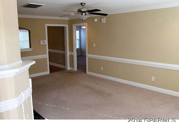 4th image of 1920 Cambria Drive #B