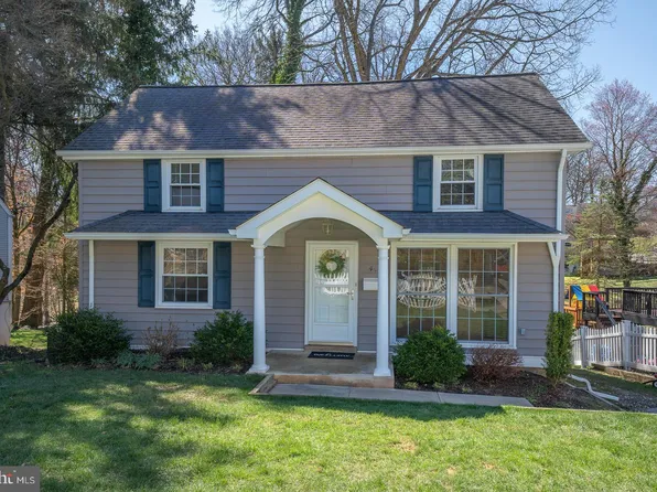 40 Eastwood Rd, Berwyn, PA 19312