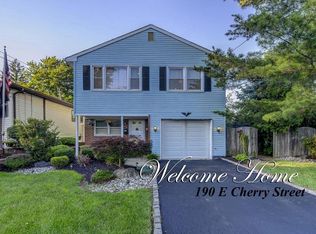 190 E Cherry St, Carteret, NJ 07008