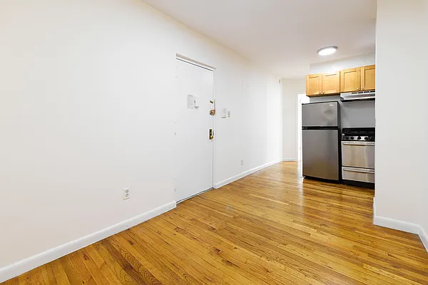 Rented by Owner | media 9