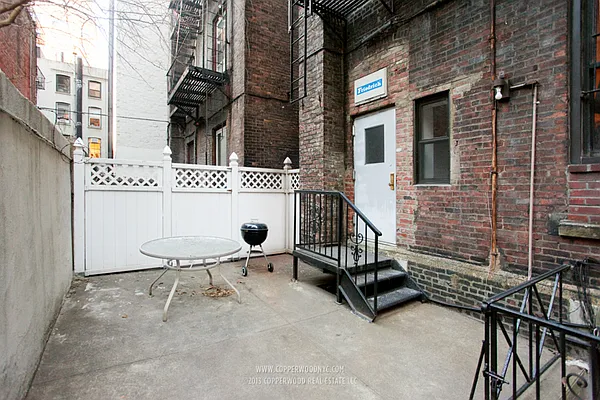 Rented by Copperwood Real Estate | media 15