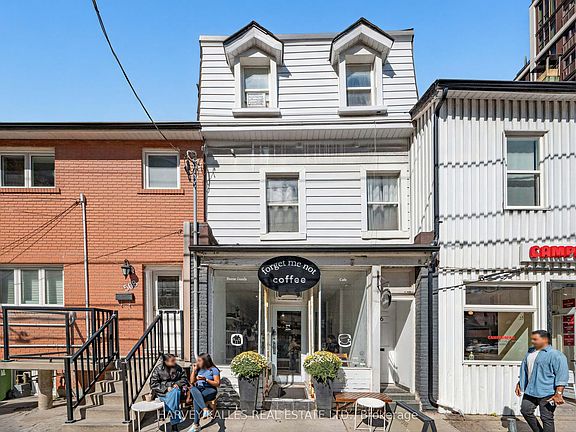 2nd image of 506 Adelaide St W