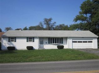 237 Stevens Rd, Swansea, MA 02777
