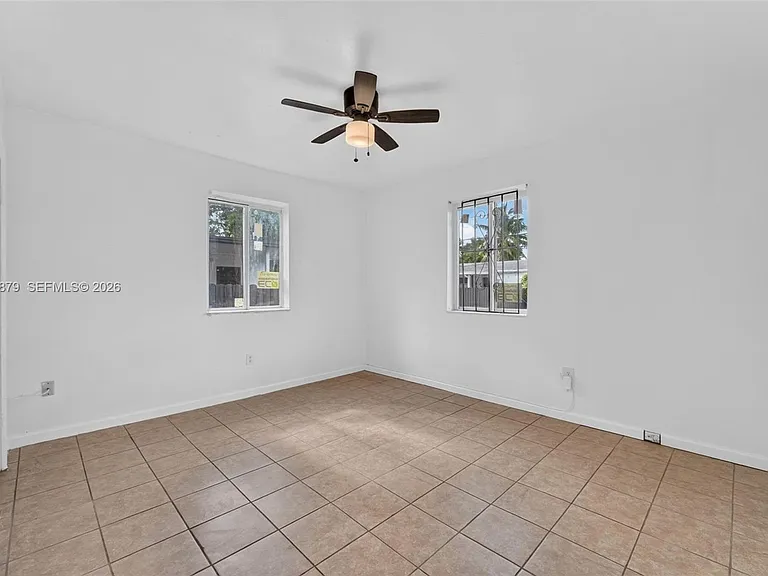 2420 NW 141st St — Photo 19
