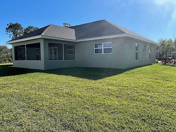 5th image of 5025 Myrtle Beach Dr