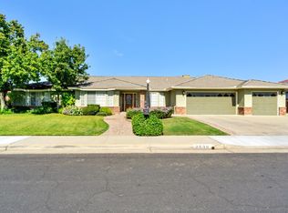 2538 Sequoia Ave, Sanger, CA 93657