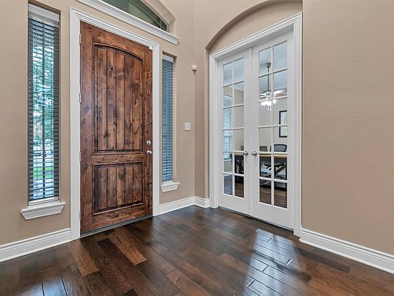 3rd image of 12510 Agate Lane