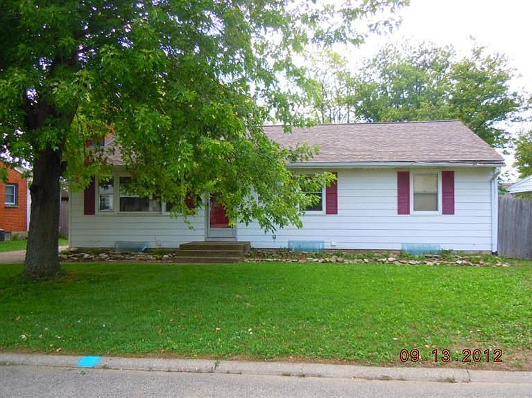 1st image of 109 West Pl