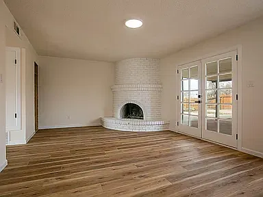 4 bed, 1802 sqft, $3,400 — Photo 2