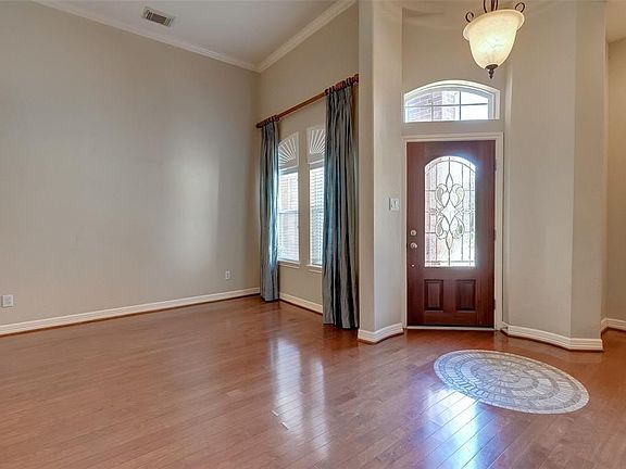 4th image of 11908 Southern Trails Ct