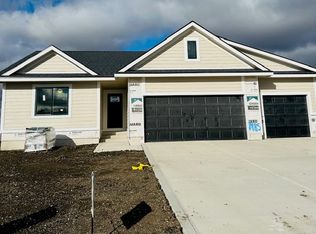 1485 NW Bull Run Ct, Waukee, IA 50263