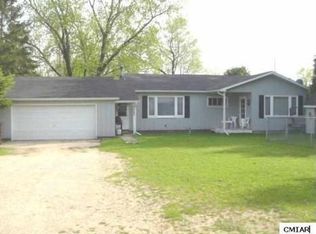 5543 W Diane St, Weidman, MI 48893