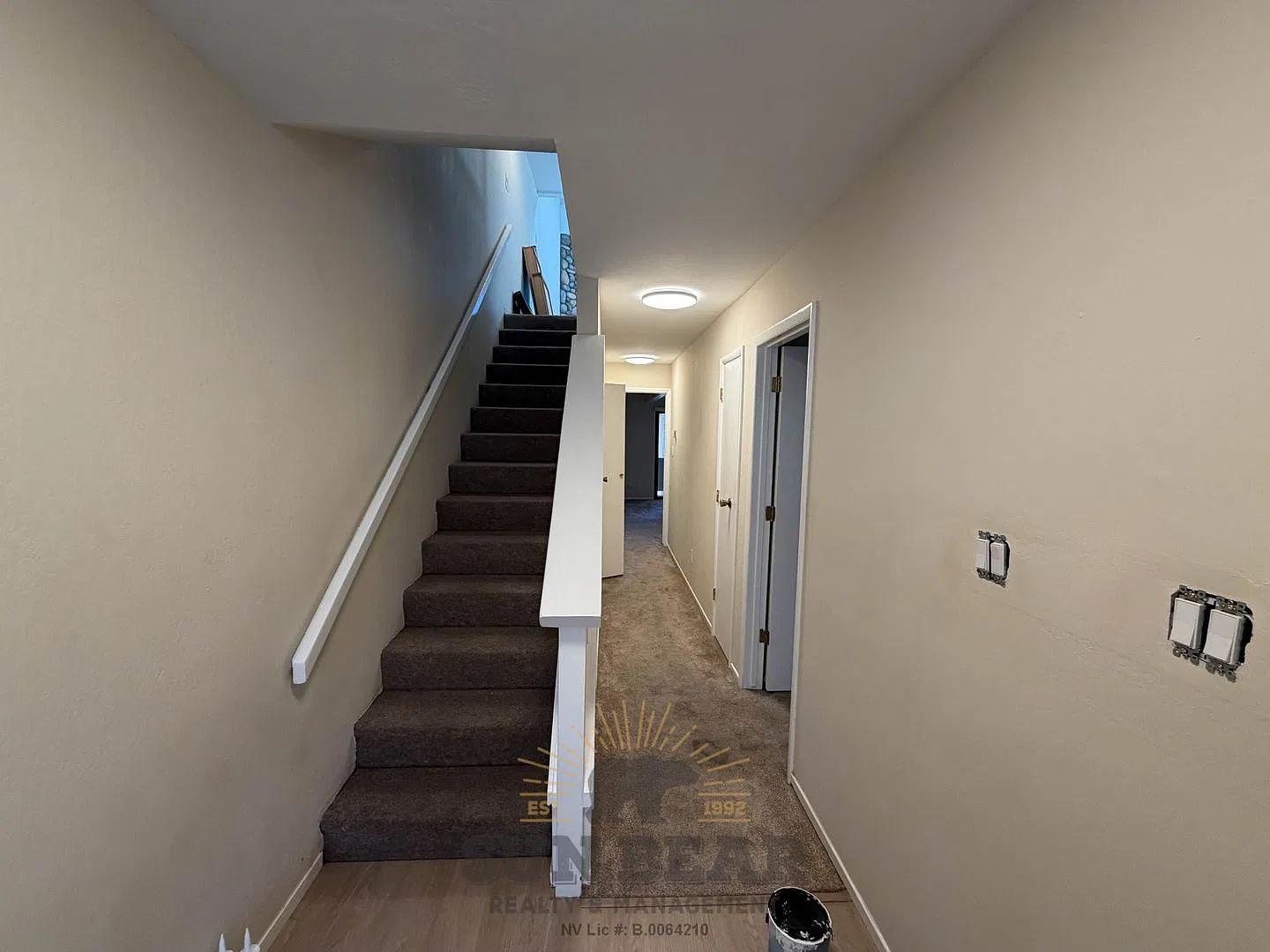 321 Ski Way — Photo 3