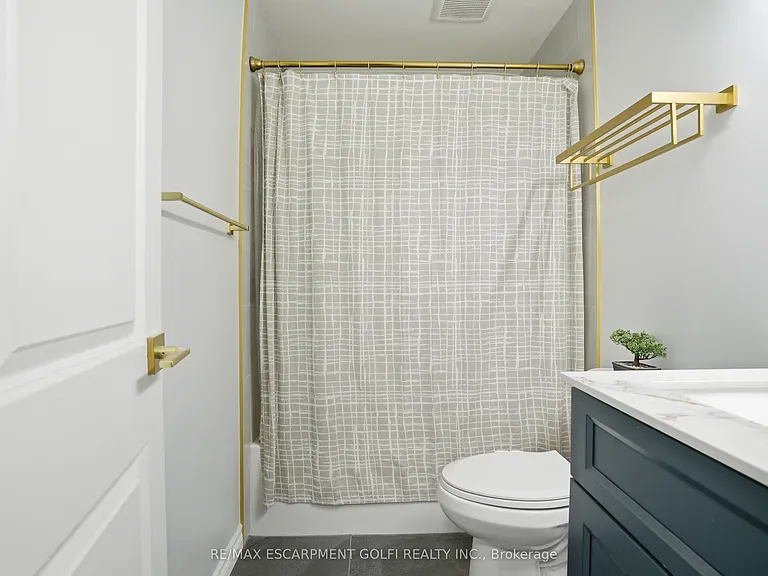 485 Thorold Rd #319 — Photo 11